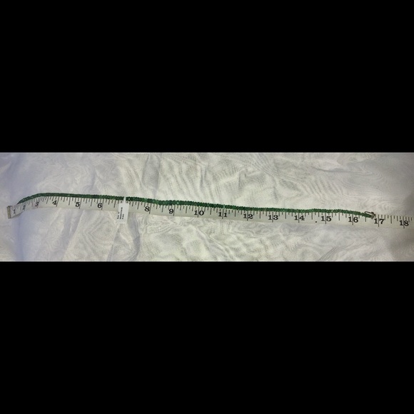 16 in Emeralds necklace with white gold clasp - Picture 5 of 8
